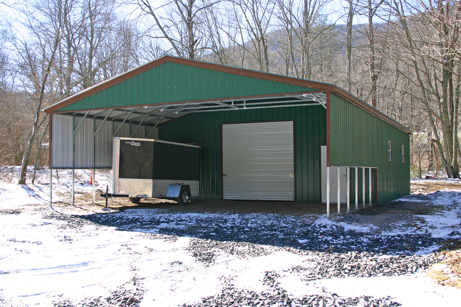 Car Garage And 3 Carport For Sale